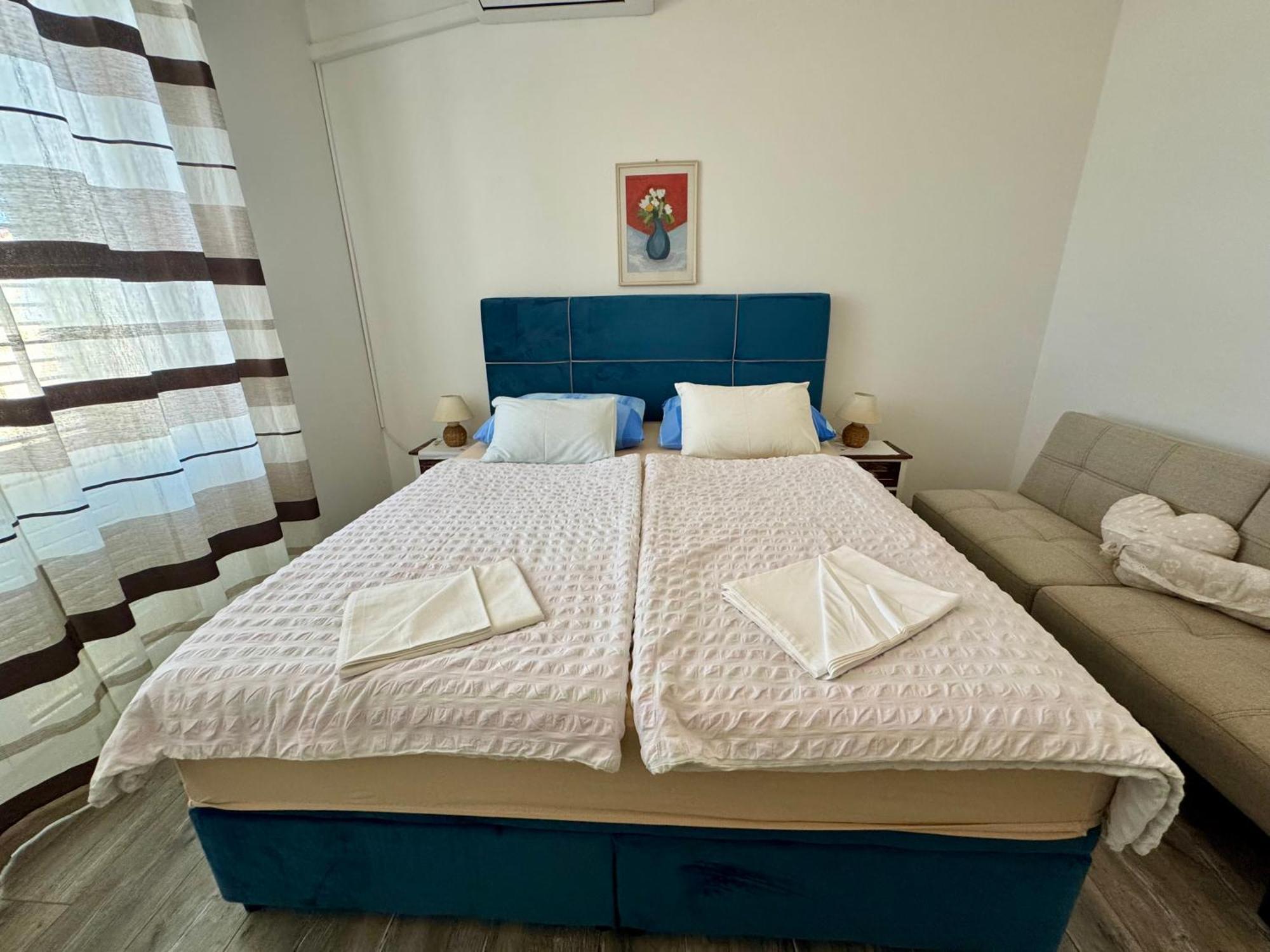 Apartments Maricic Banjol Extérieur photo